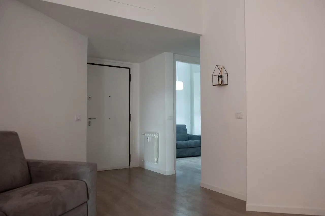 Roma Hub One Villa 0*, Rome Italië
